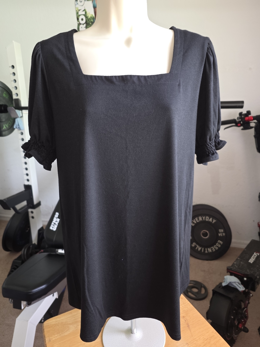 Wilholl Square Neck Puff Sleeve Top